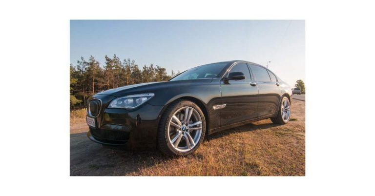 Electric Vehicle: Transforming the Future of Sustainable Transportation